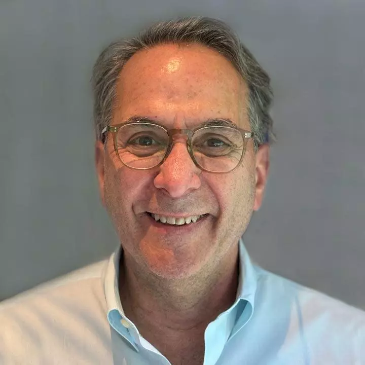 Profile picture of David Shine